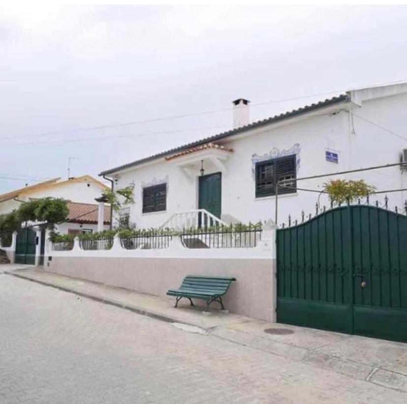 Casa De Azzancha Guest House Azinhaga Exterior photo